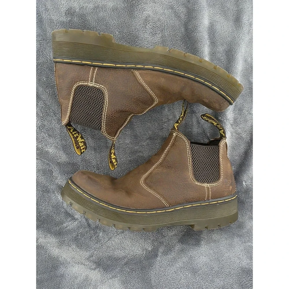 Dr. Martens brand dr